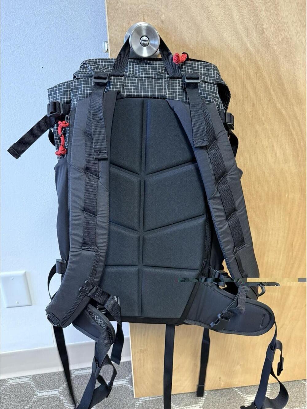 Topo Designs - Rover Trail Pack - Grid/Very Peri - Picture 2 of 5